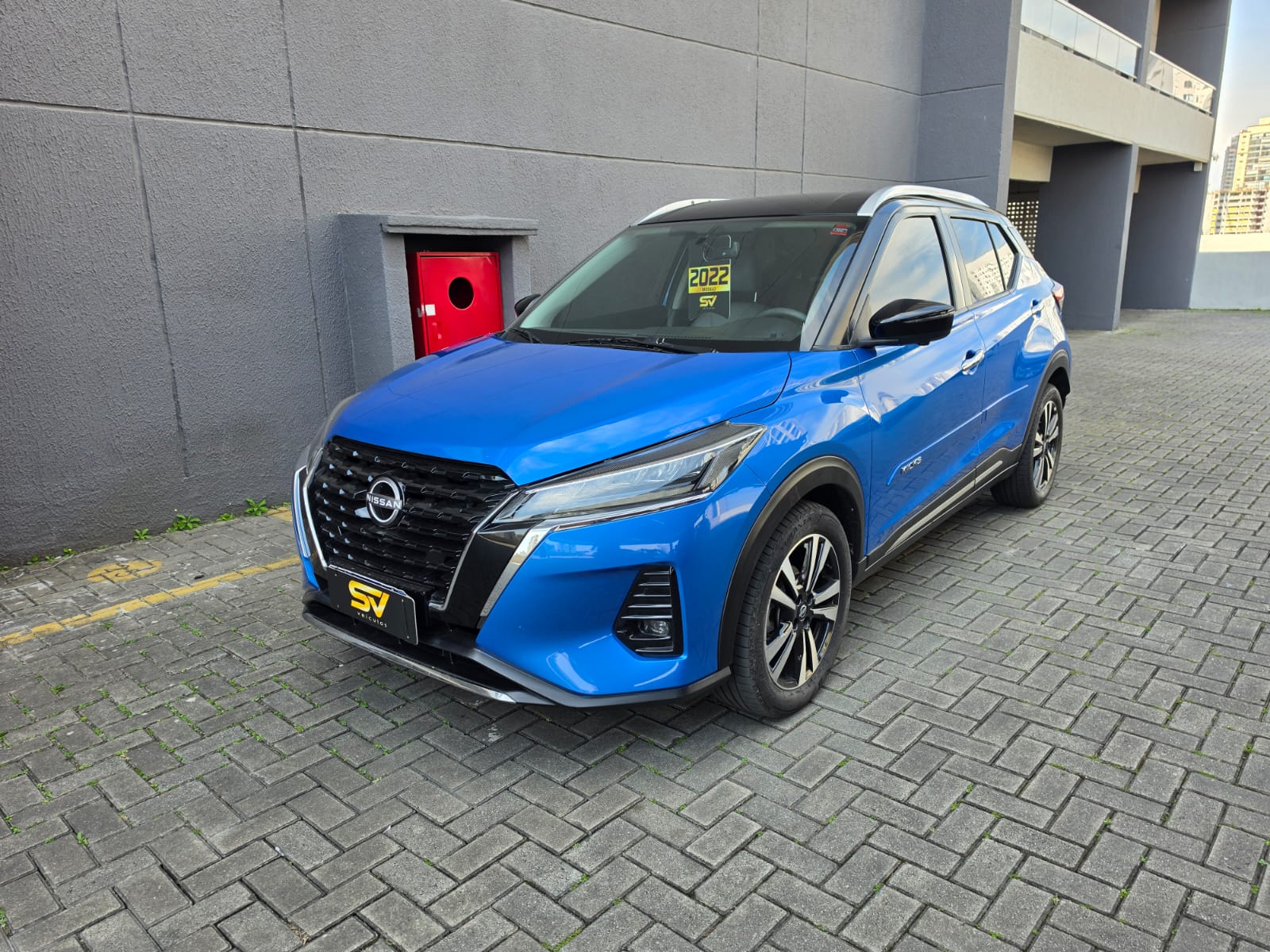 NISSAN KICKS
