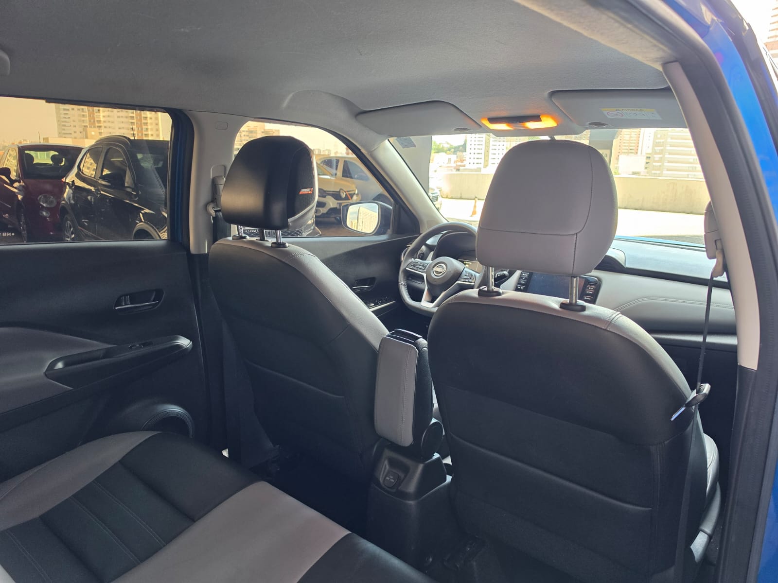 NISSAN KICKS