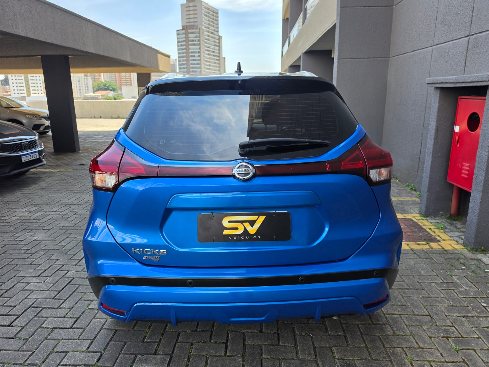 NISSAN KICKS
