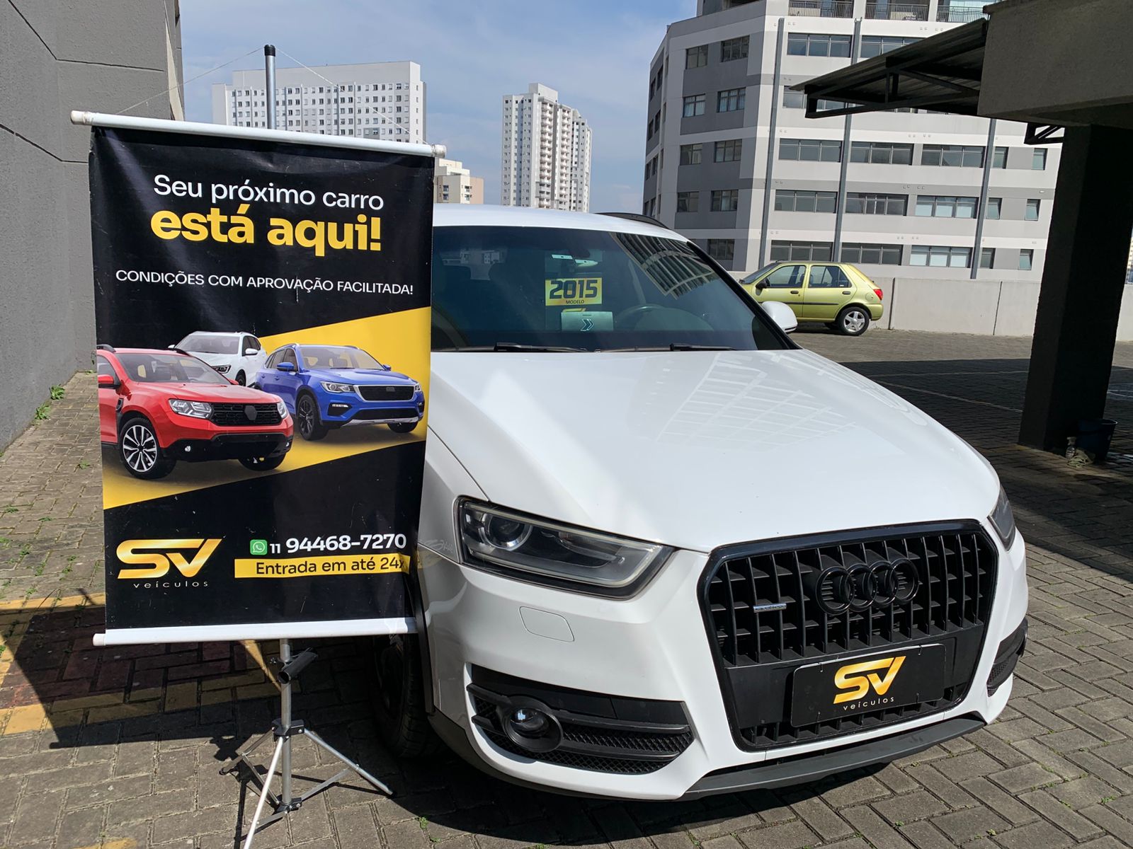 AUDI Q3