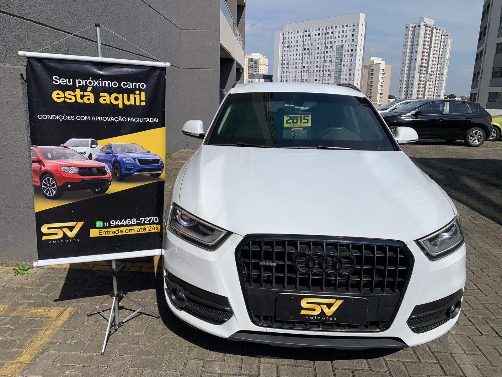 AUDI Q3