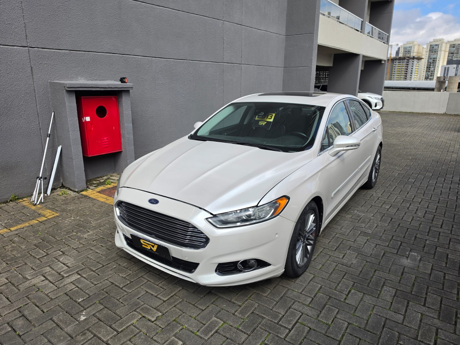 FORD FUSION