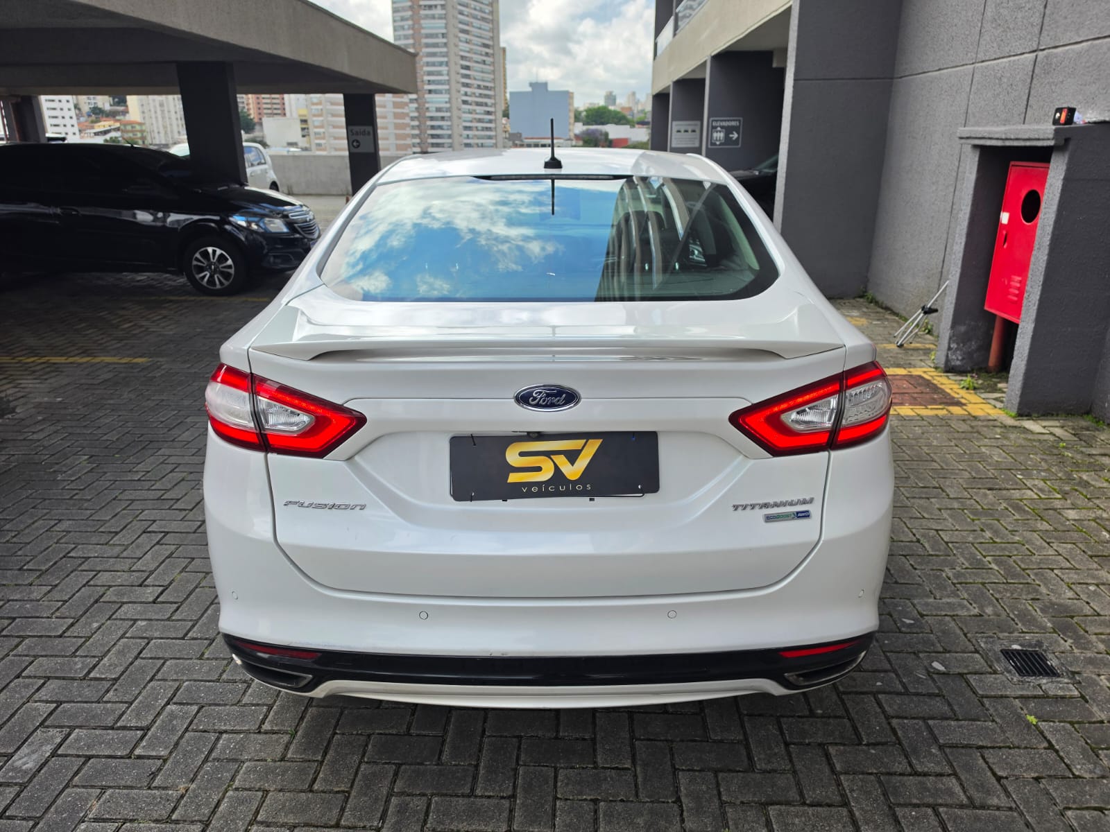 FORD FUSION