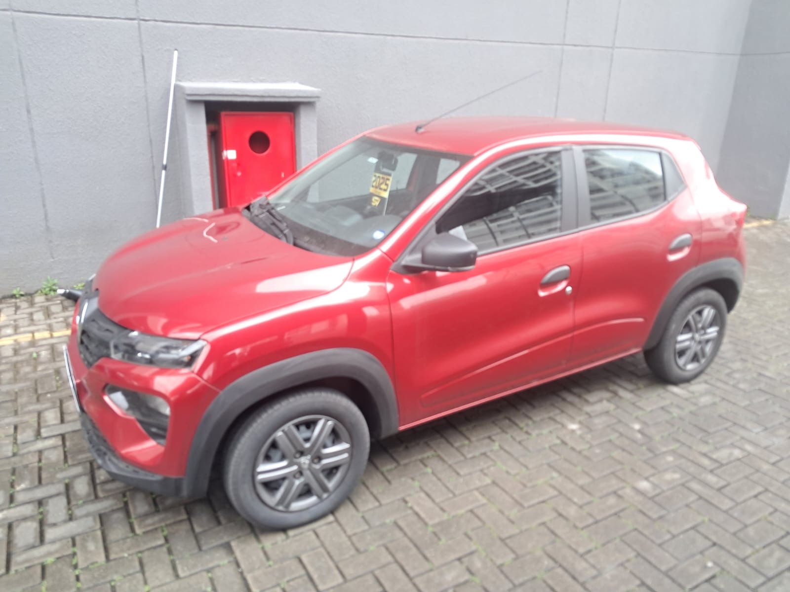 RENAULT KWID