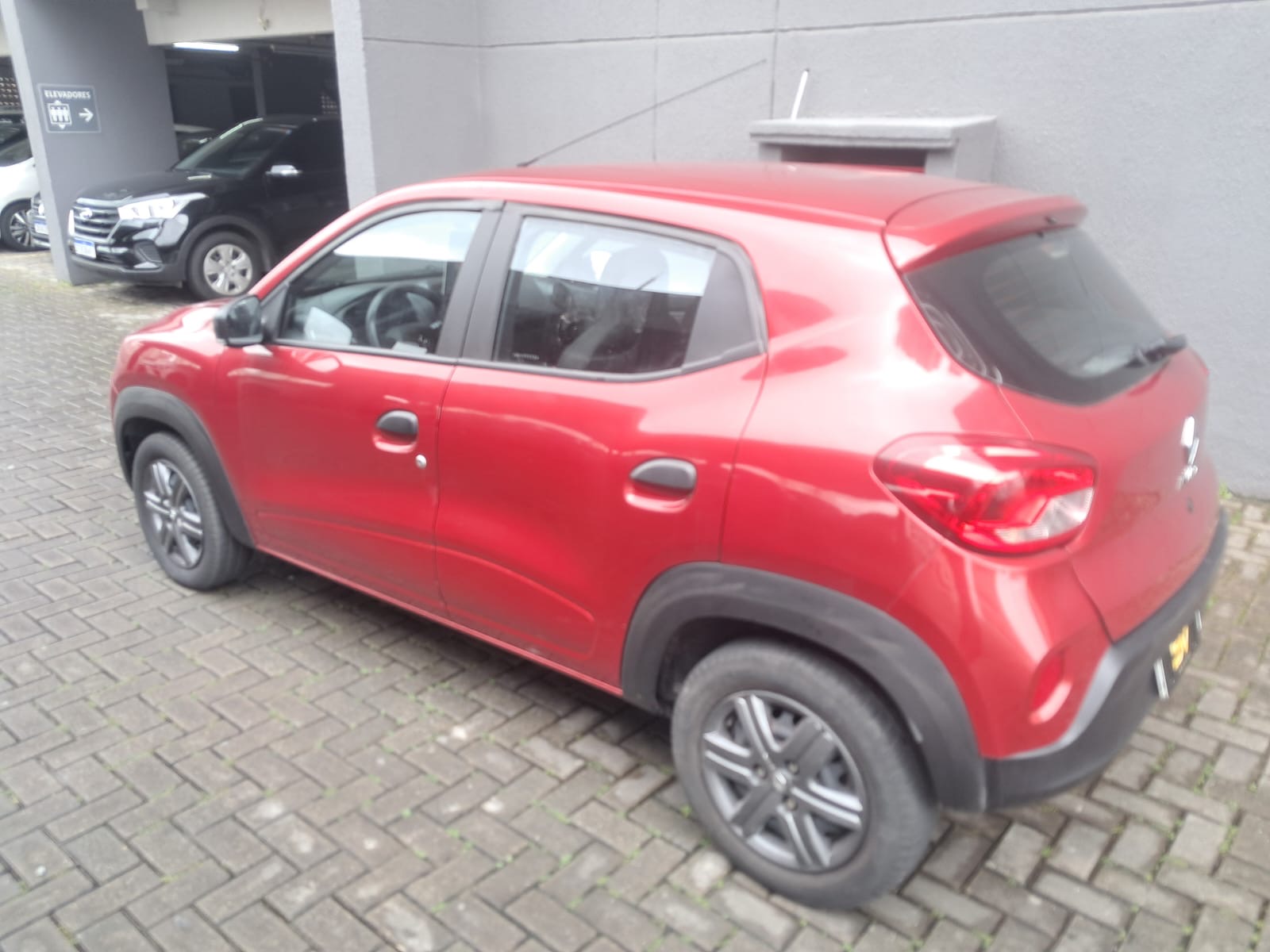 RENAULT KWID