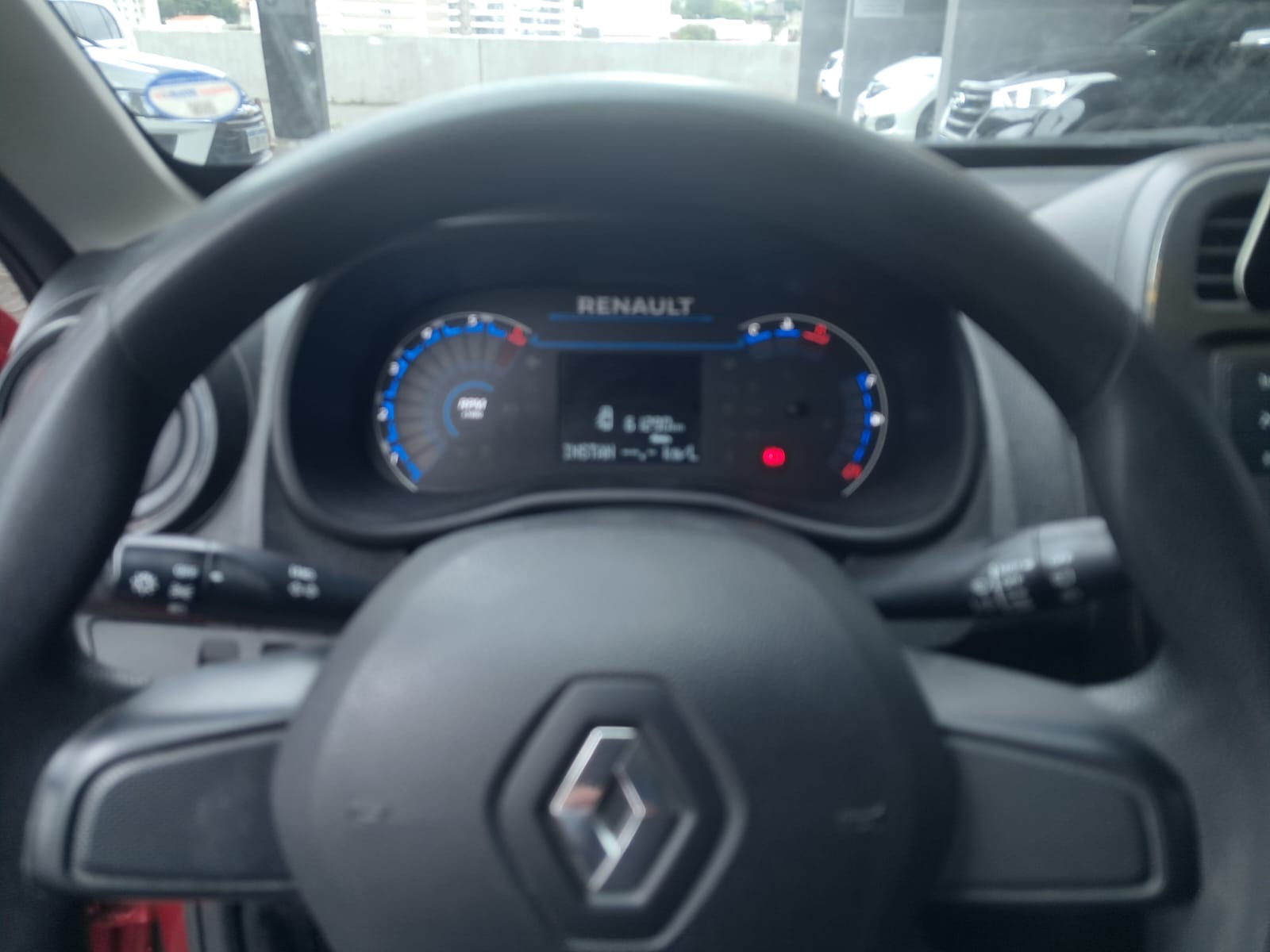 RENAULT KWID