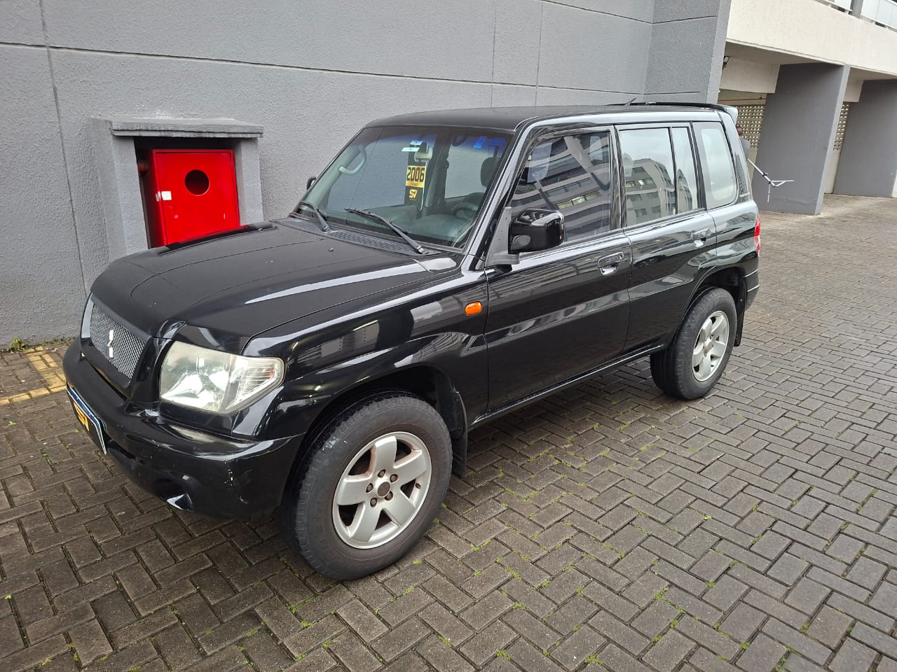 MITSUBISHI PAJERO TR4