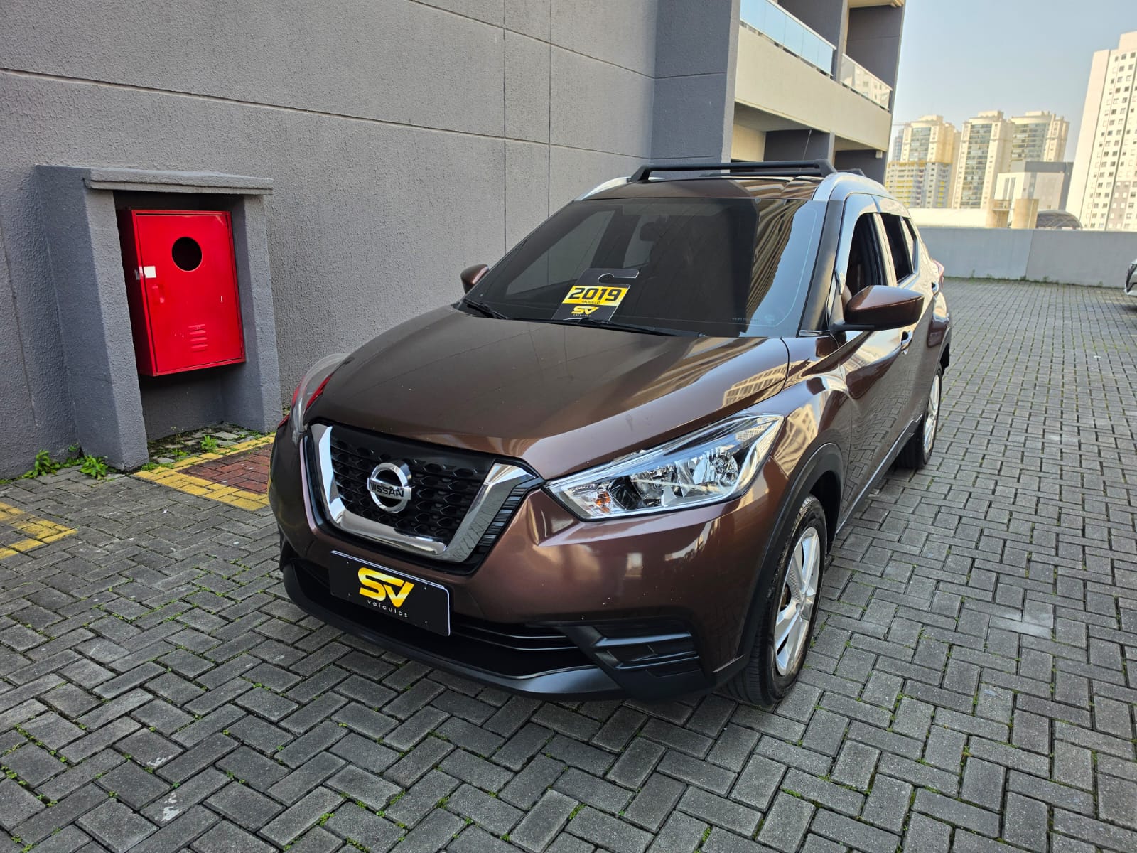 NISSAN KICKS