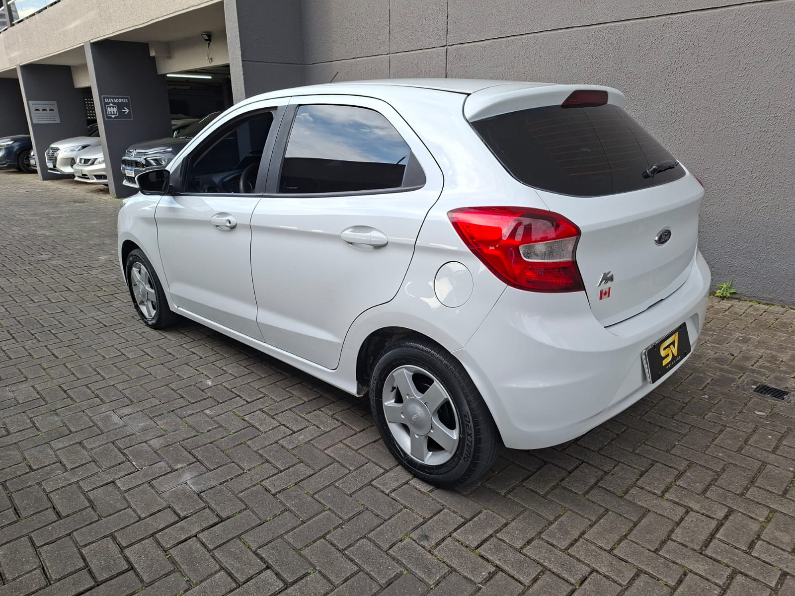 FORD KA