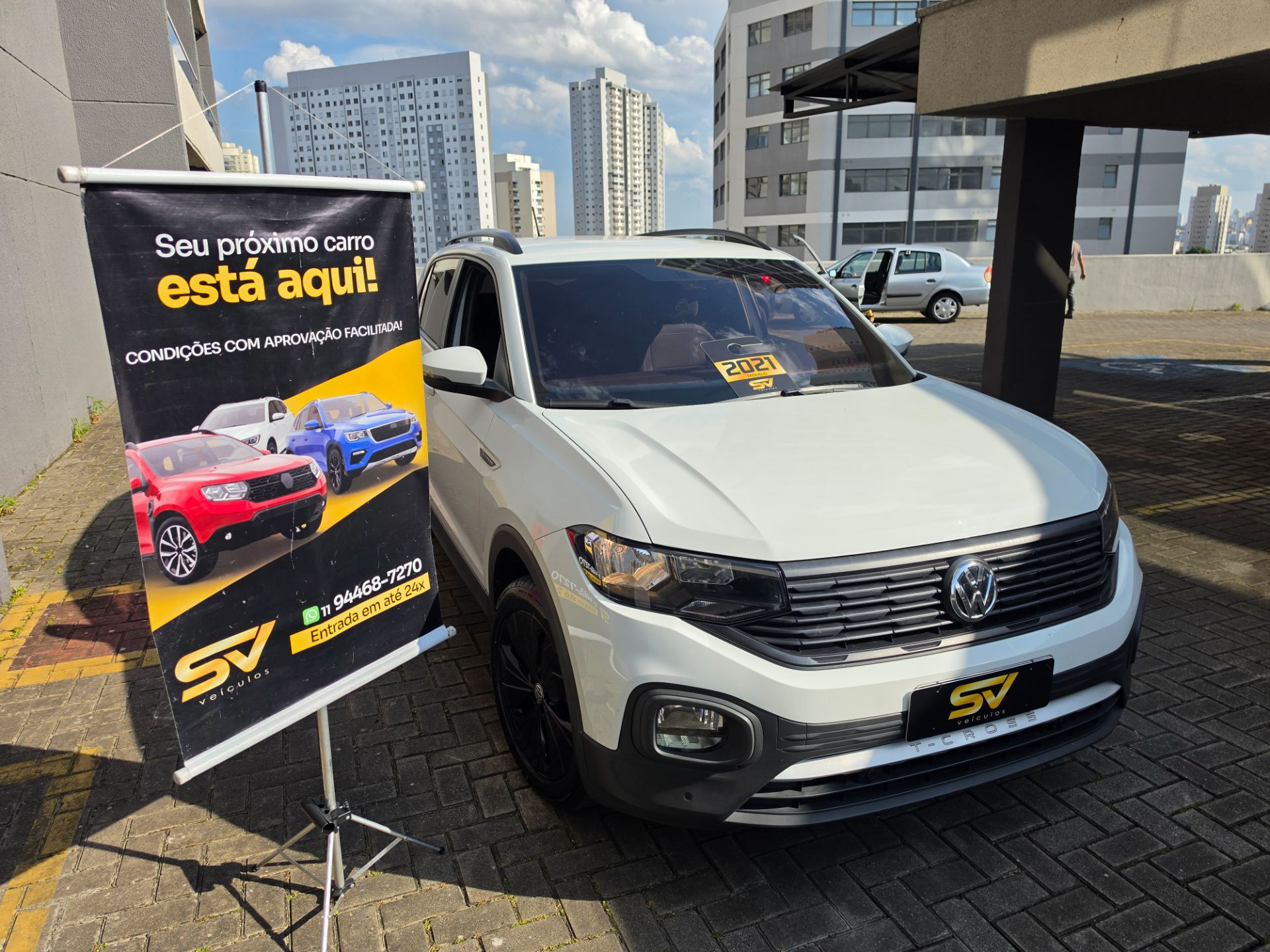 VOLKSWAGEN T-CROSS