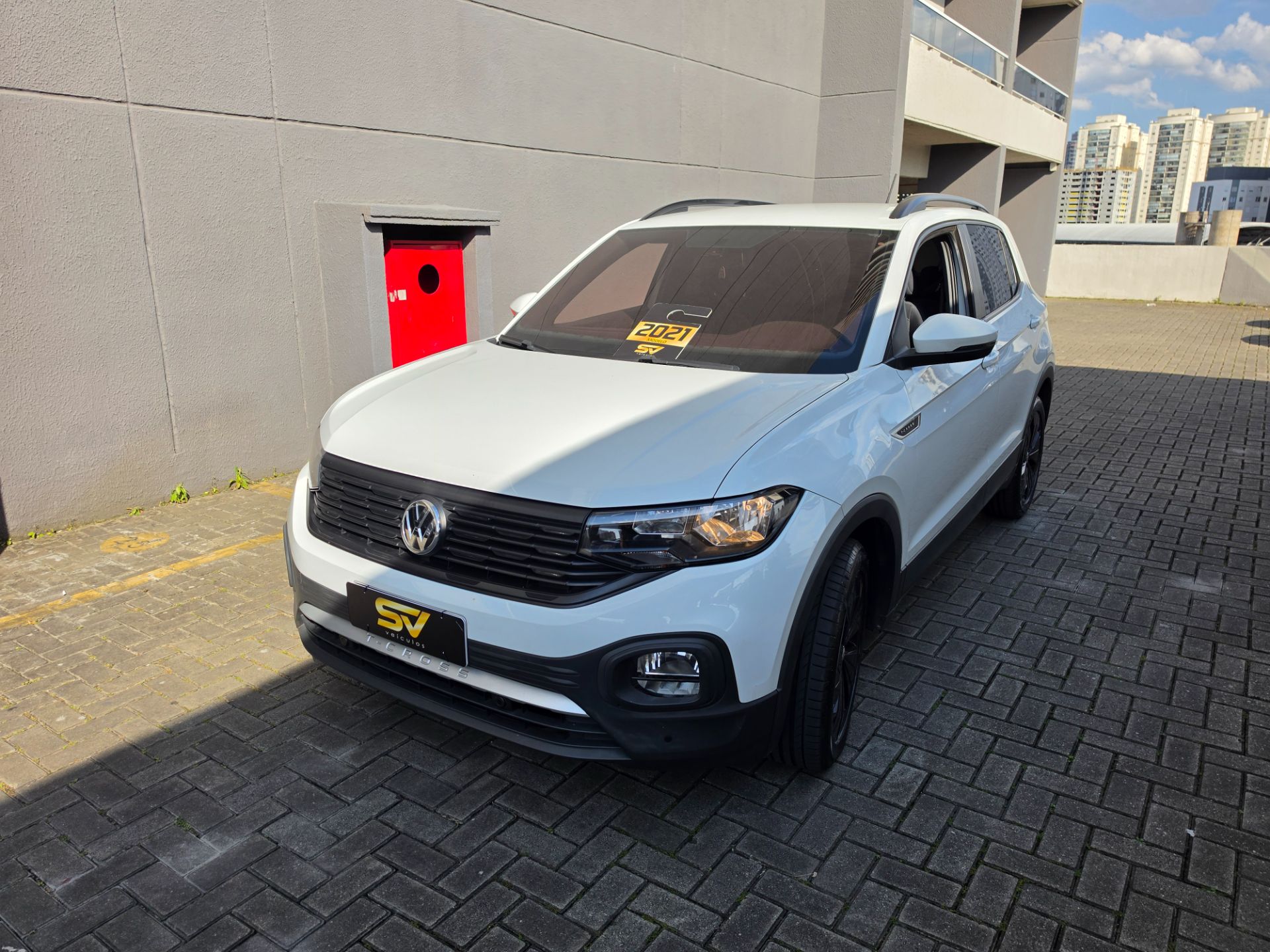 VOLKSWAGEN T-CROSS