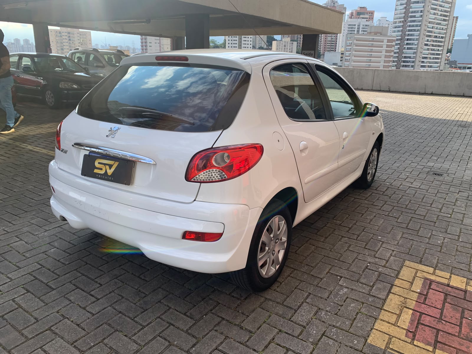PEUGEOT 207
