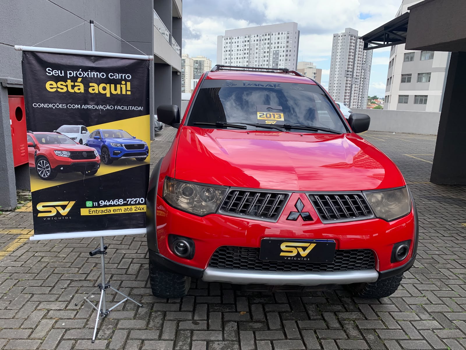 MITSUBISHI PAJERO DAKAR