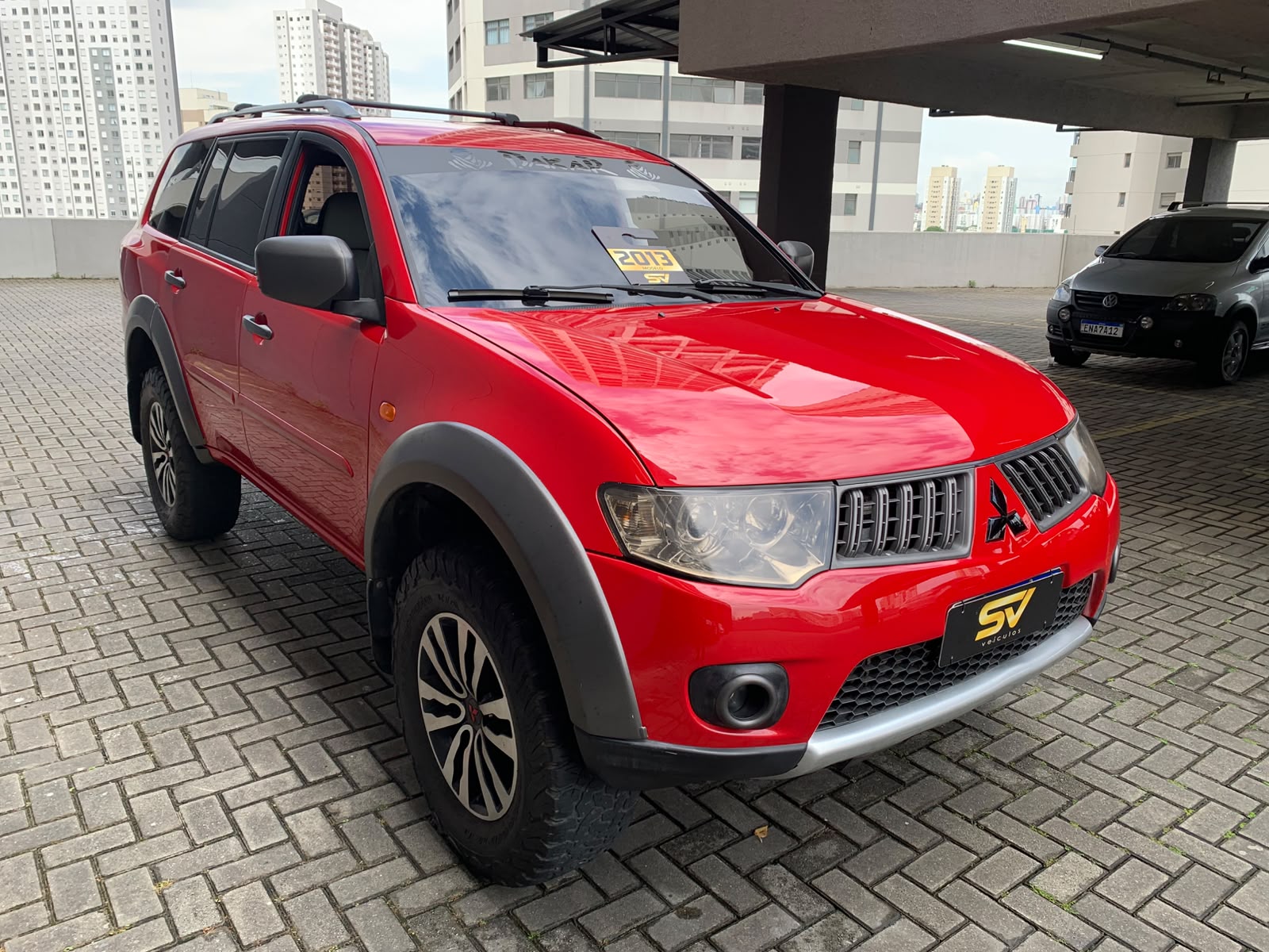 MITSUBISHI PAJERO DAKAR