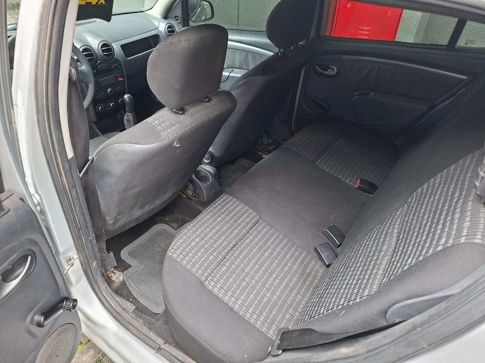 RENAULT SANDERO