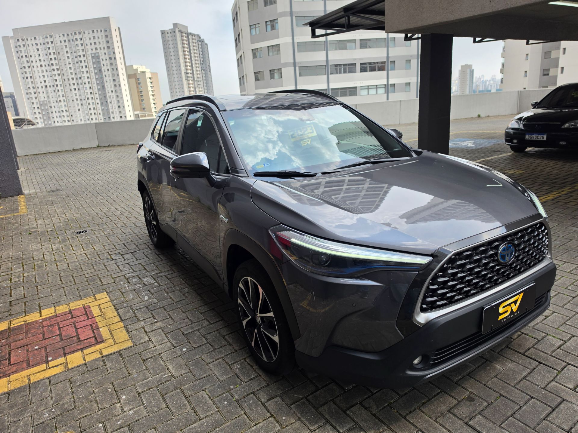 TOYOTA COROLLA CROSS