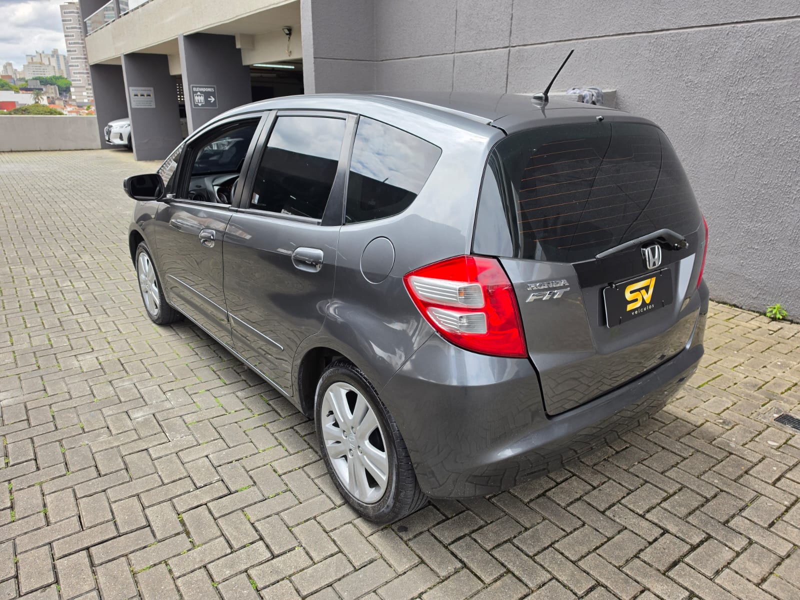 HONDA FIT