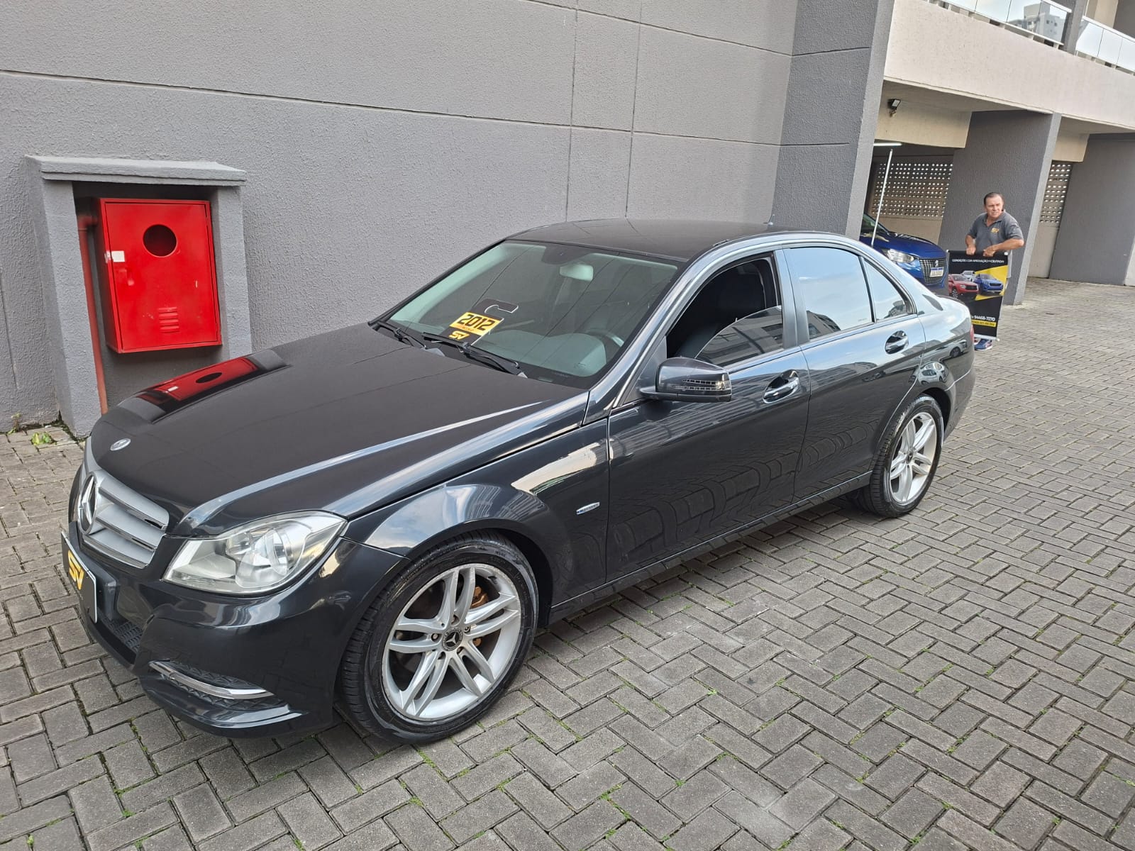 MERCEDES-BENZ C 180