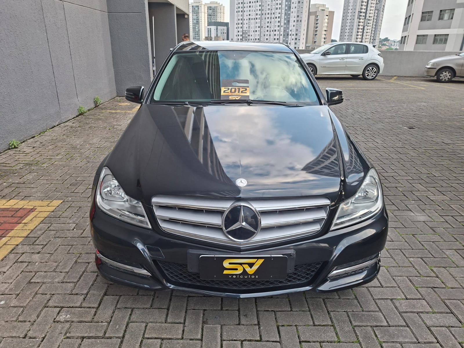MERCEDES-BENZ C 180