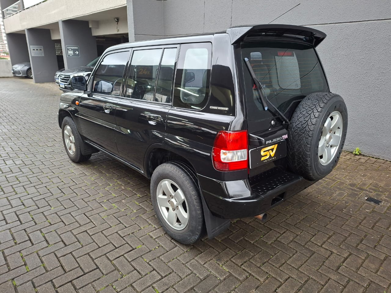 MITSUBISHI PAJERO TR4