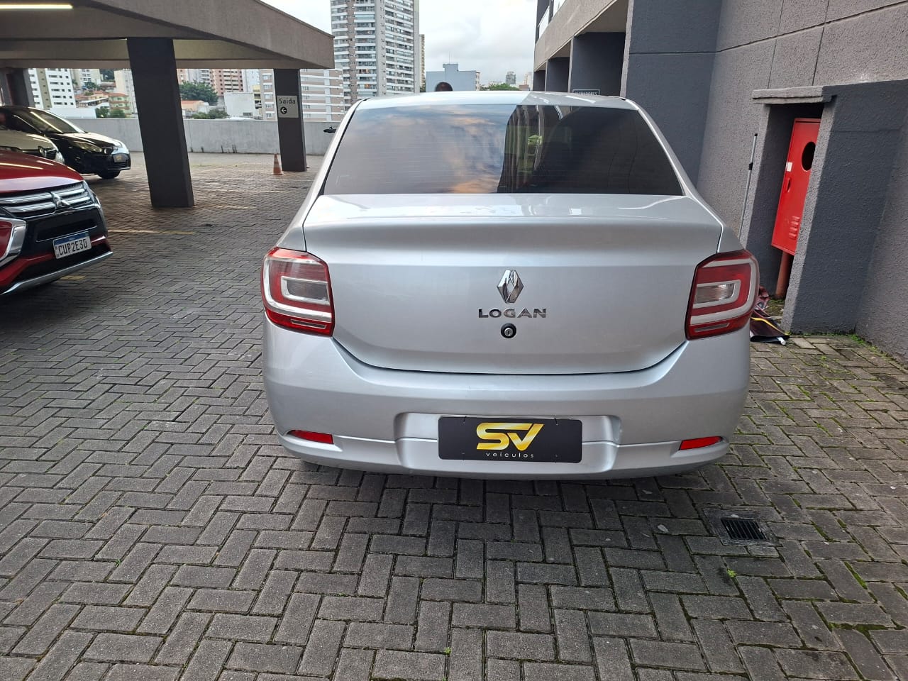 RENAULT LOGAN