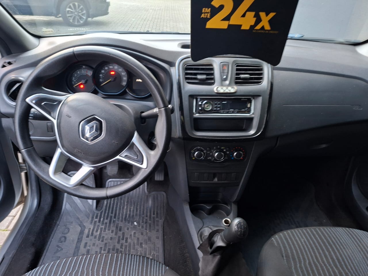 RENAULT LOGAN