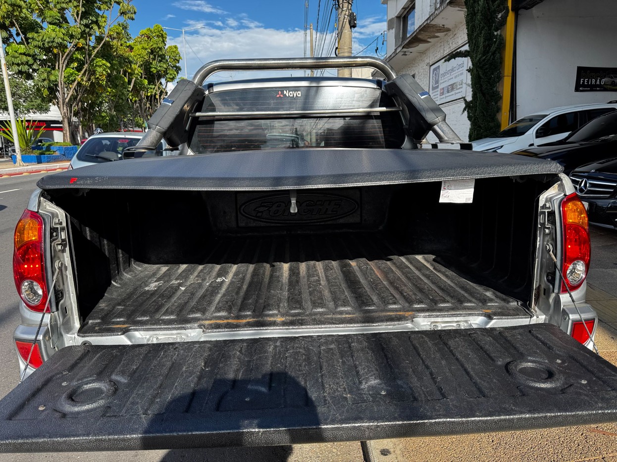 Car Image 18