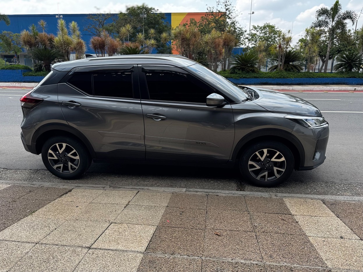 KICKS 1.6 16V FLEXSTART SENSE