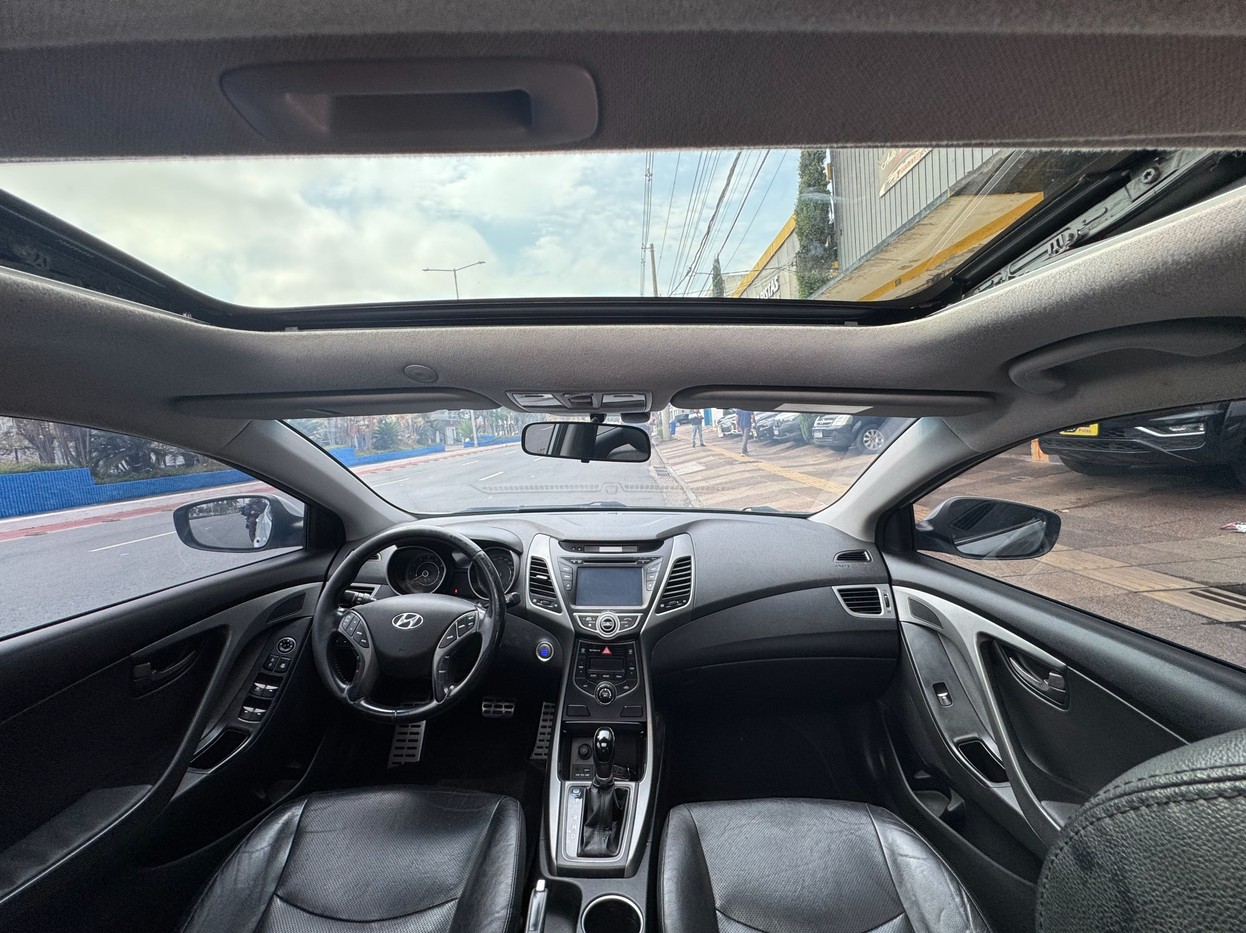 Car Image 15