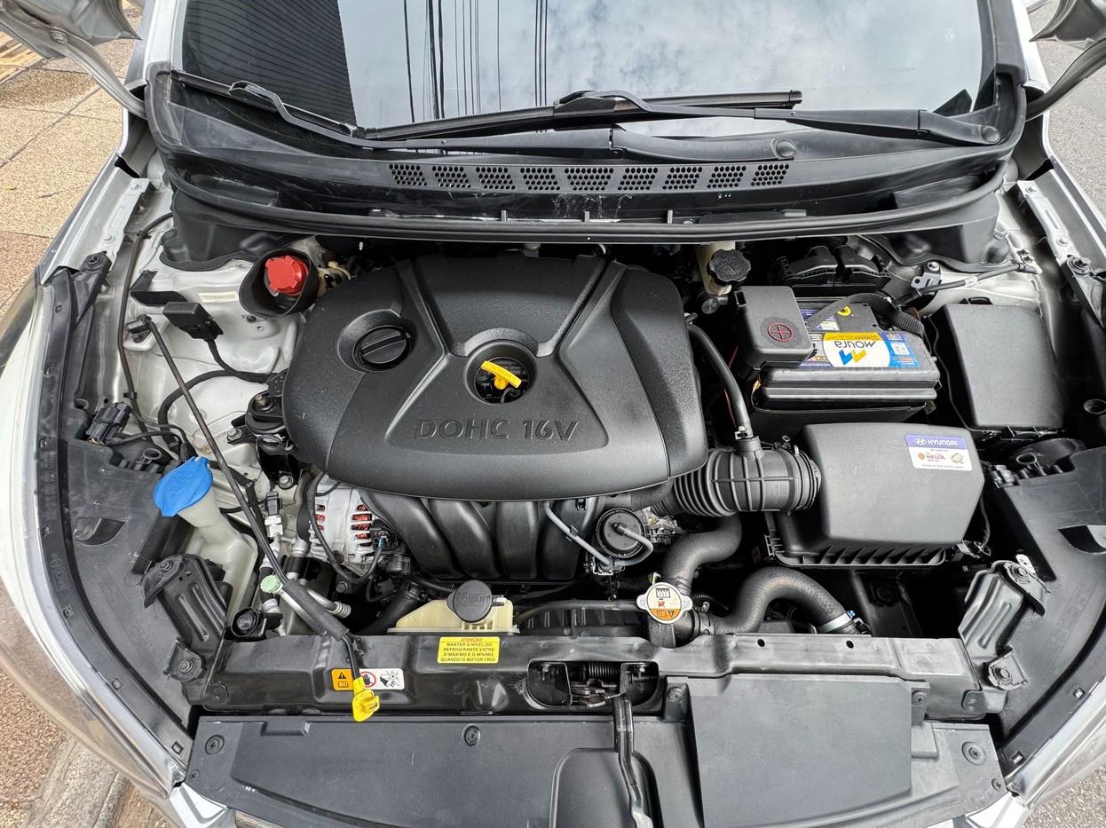 Car Image 18