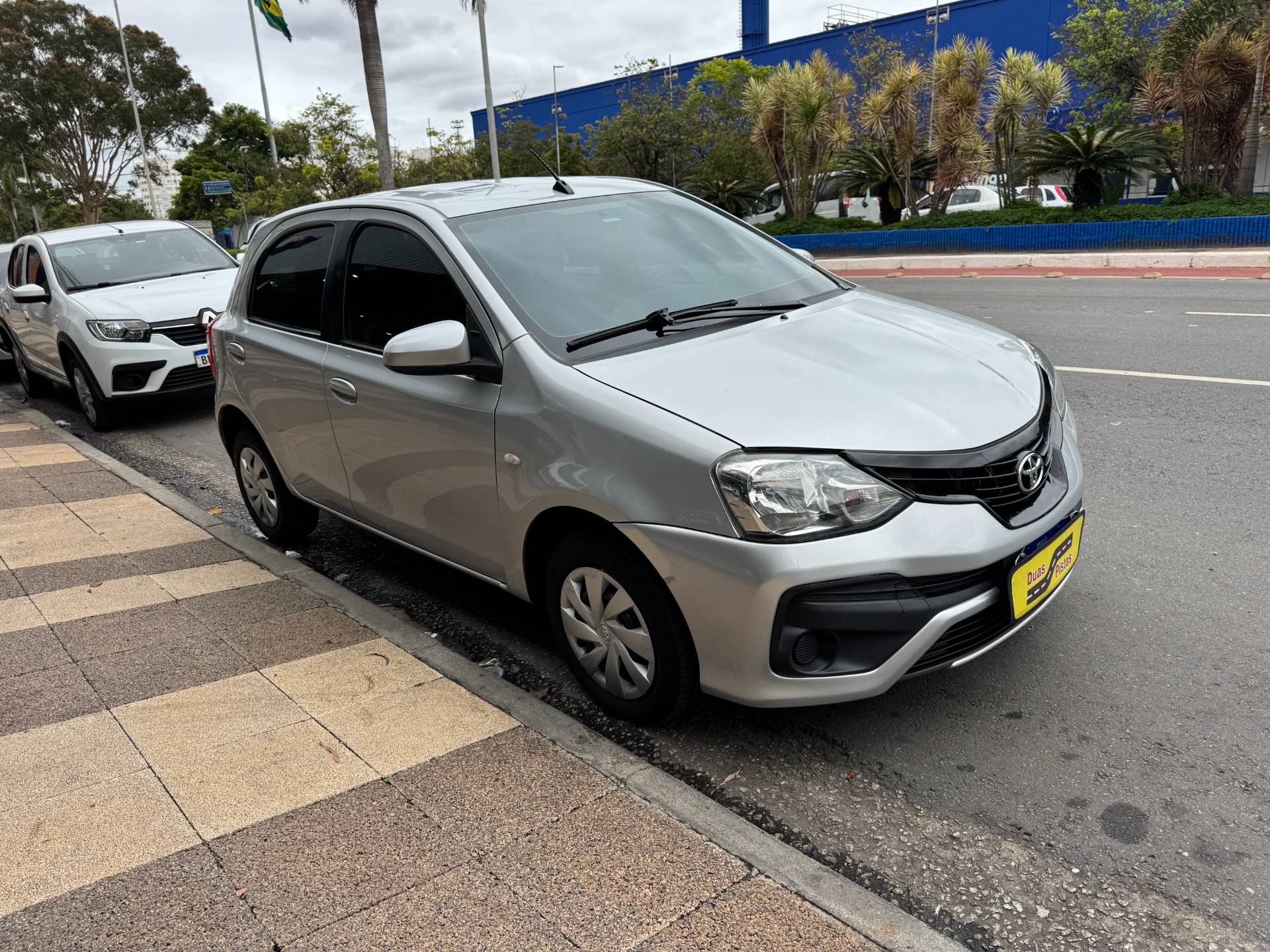 TOYOTA ETIOS