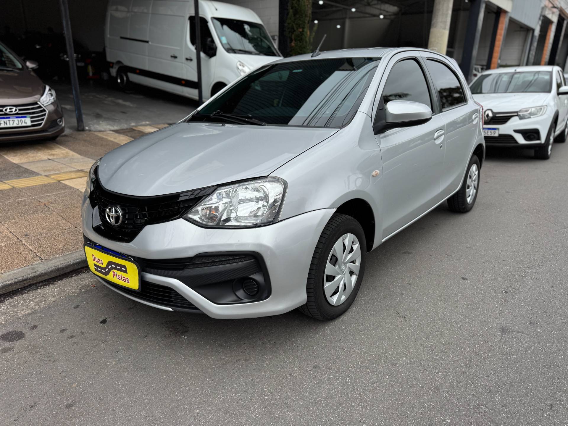 TOYOTA ETIOS