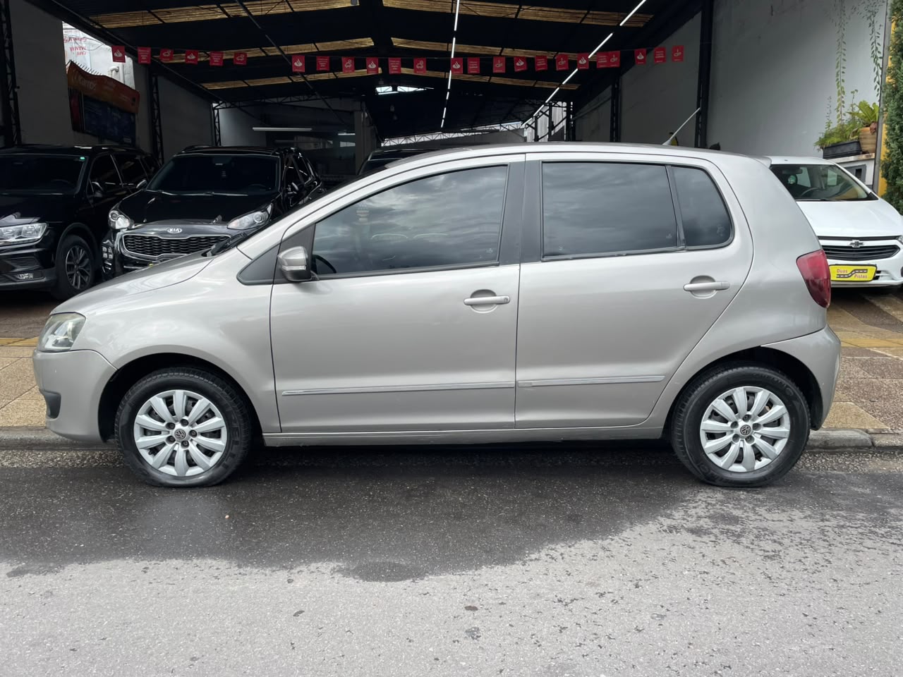 VOLKSWAGEN FOX