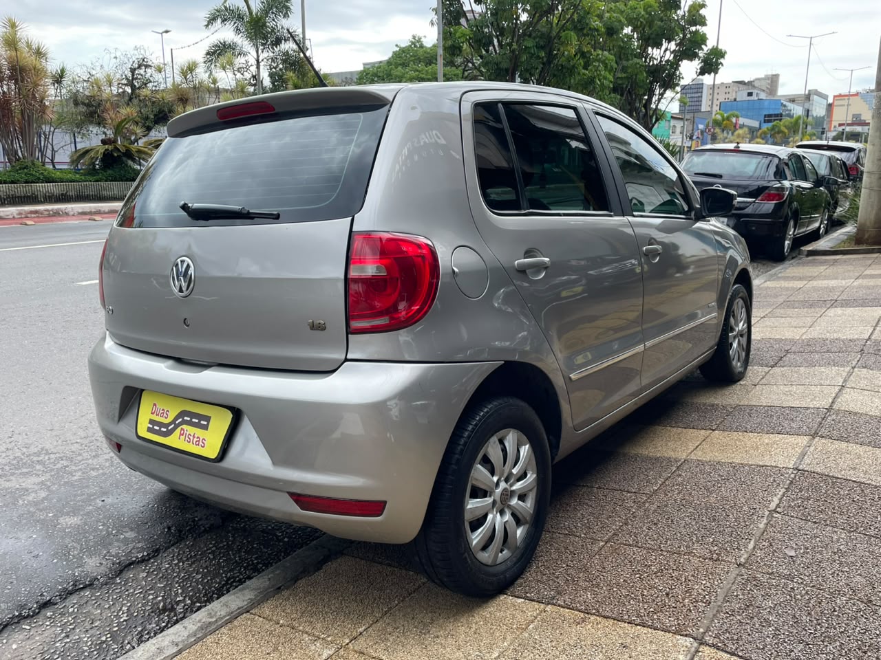VOLKSWAGEN FOX