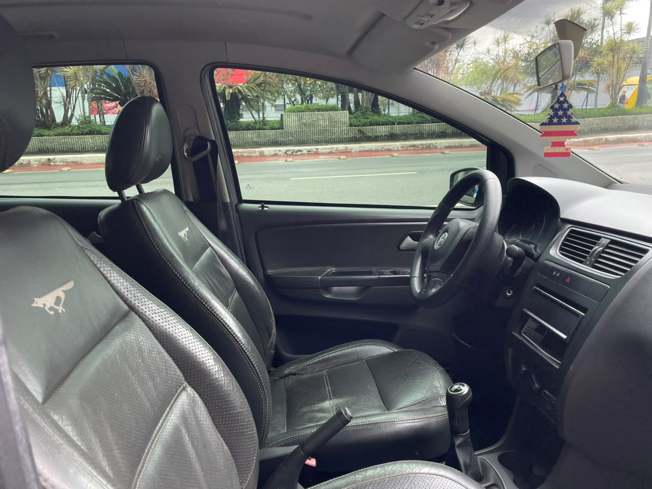 VOLKSWAGEN FOX