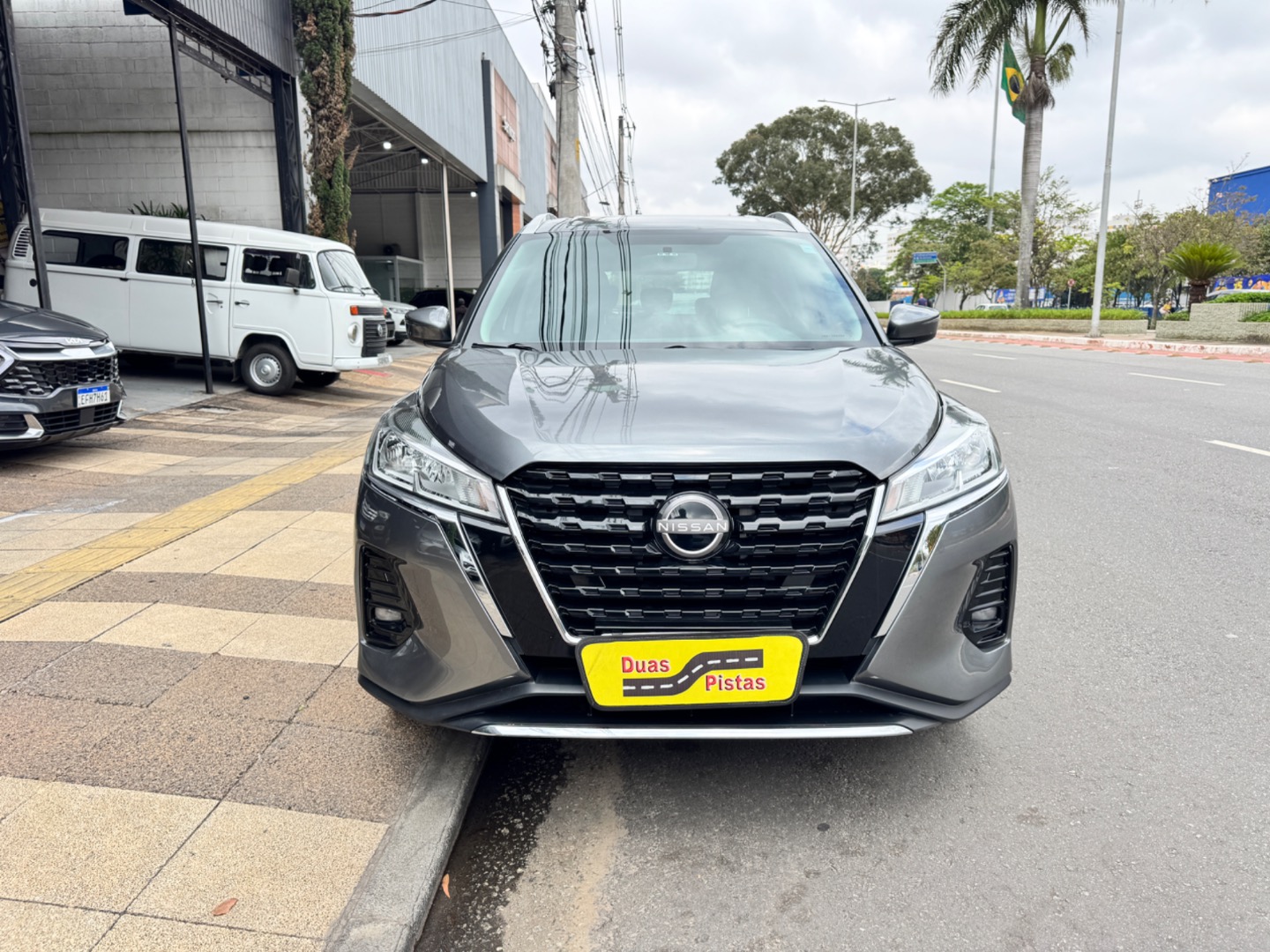 NISSAN KICKS