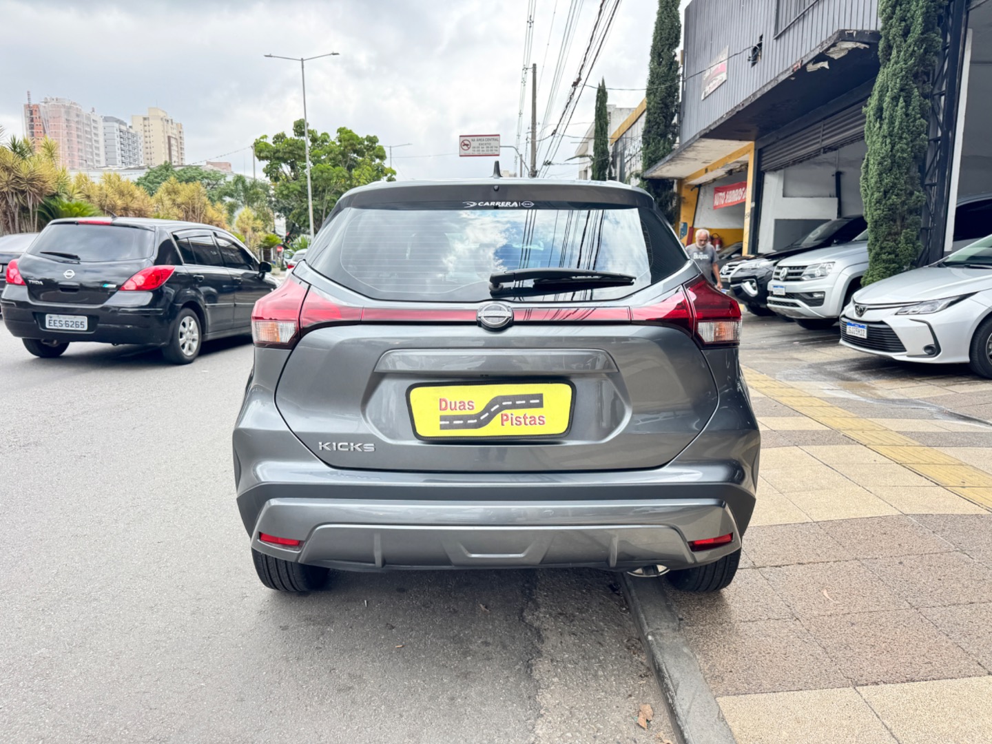 NISSAN KICKS