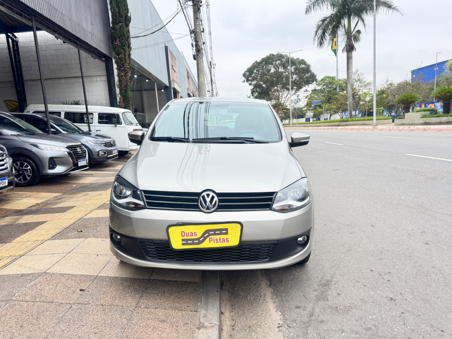 VOLKSWAGEN FOX