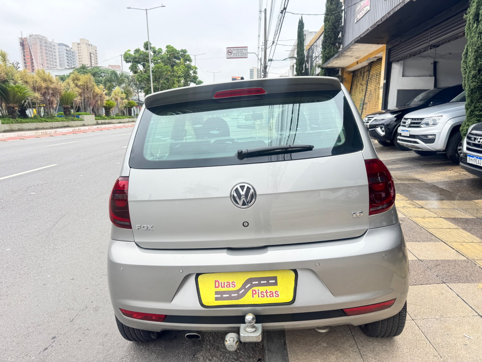 VOLKSWAGEN FOX