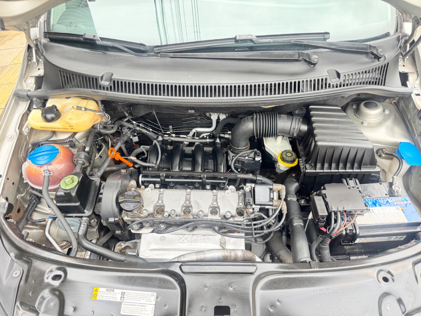VOLKSWAGEN FOX