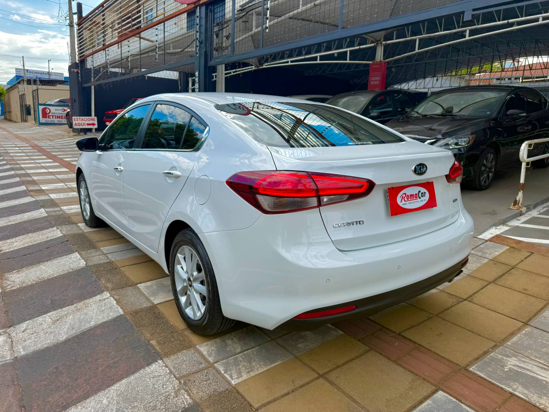 KIA CERATO