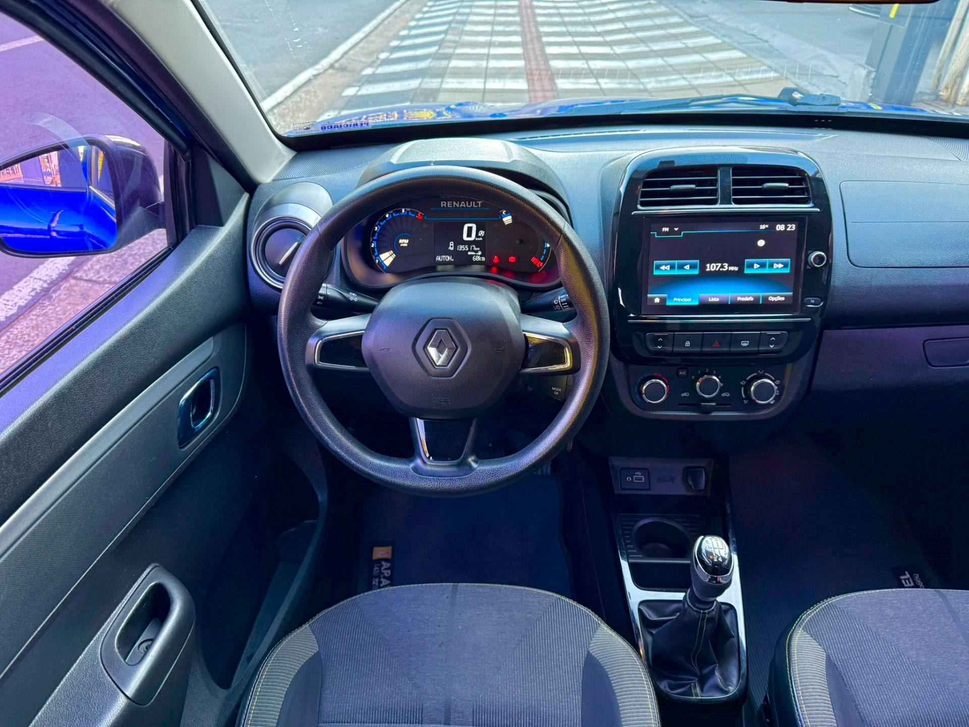 RENAULT KWID