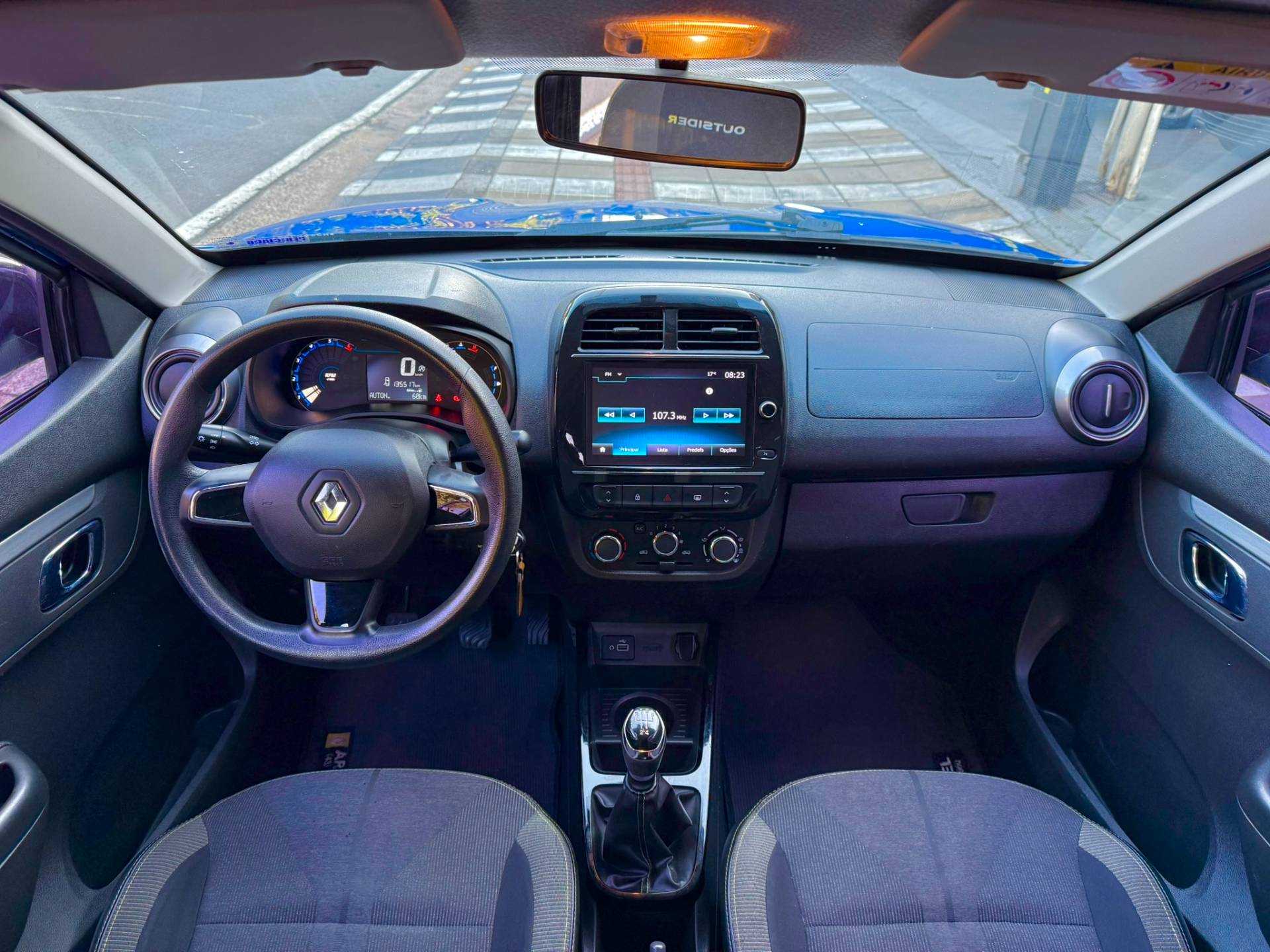 RENAULT KWID