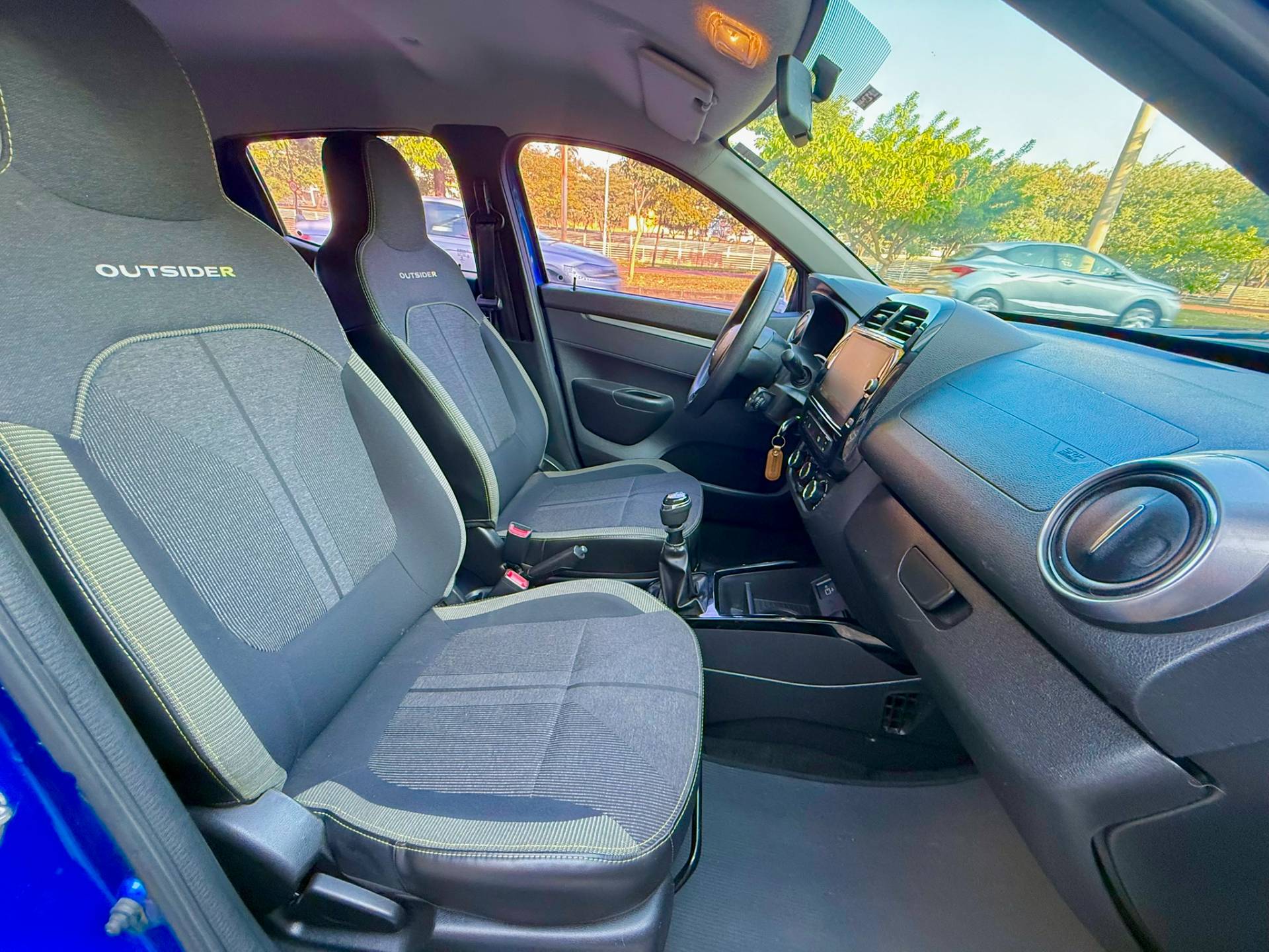 RENAULT KWID