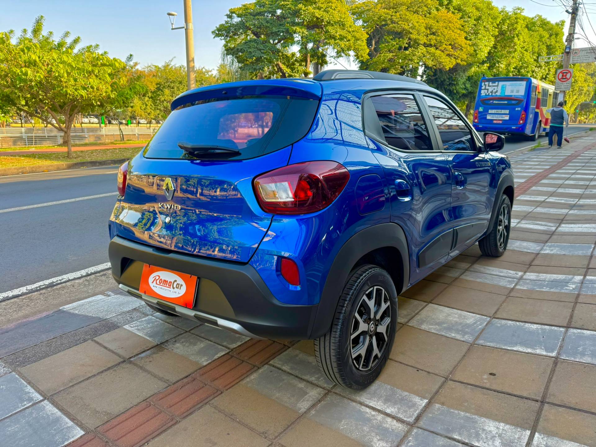 RENAULT KWID