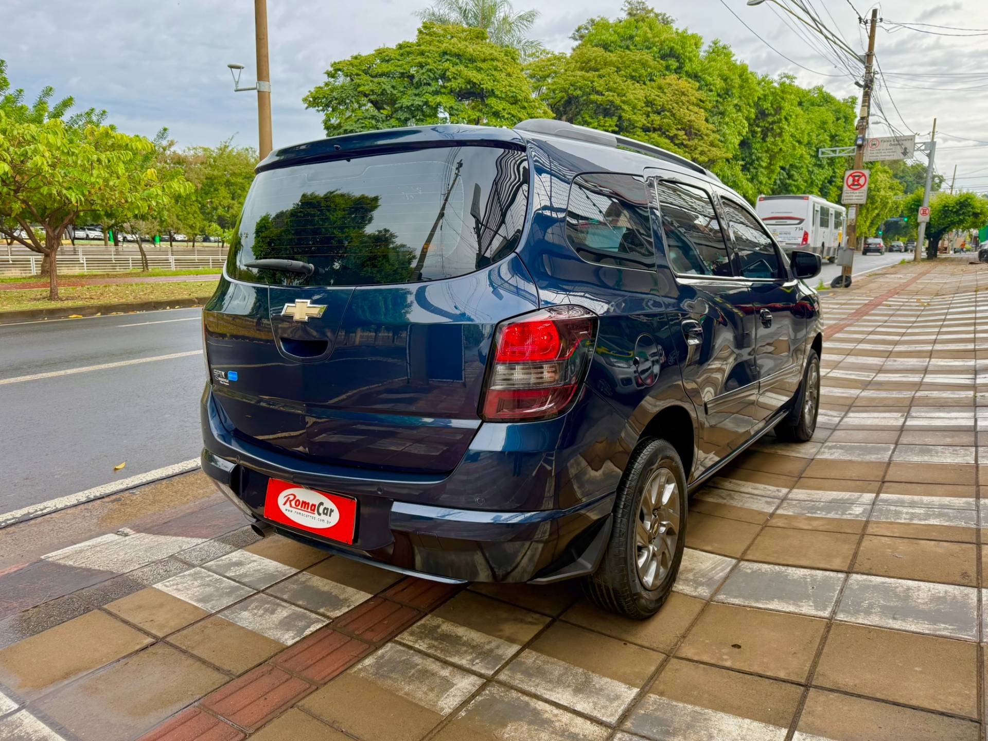 CHEVROLET SPIN