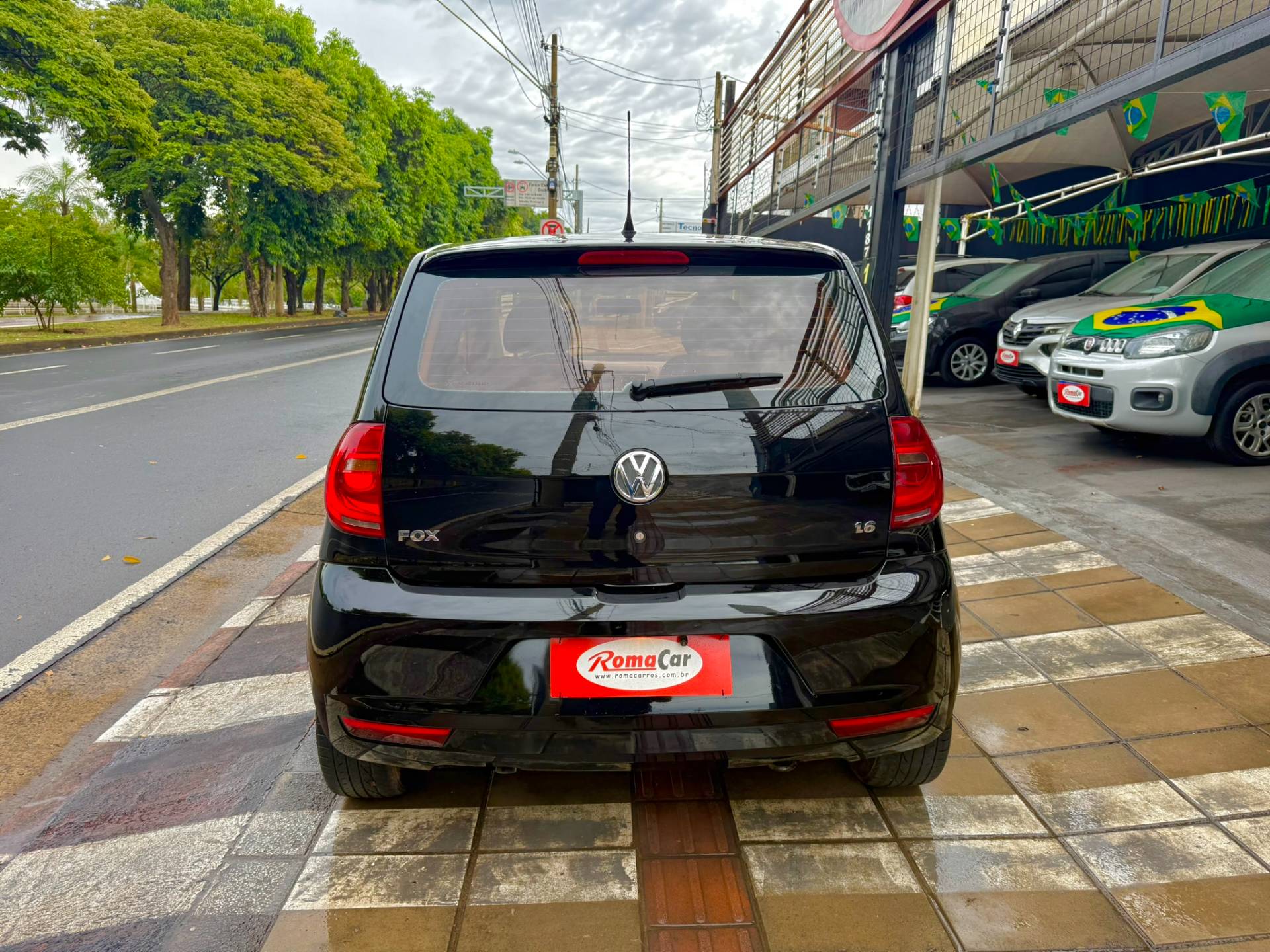 VOLKSWAGEN FOX