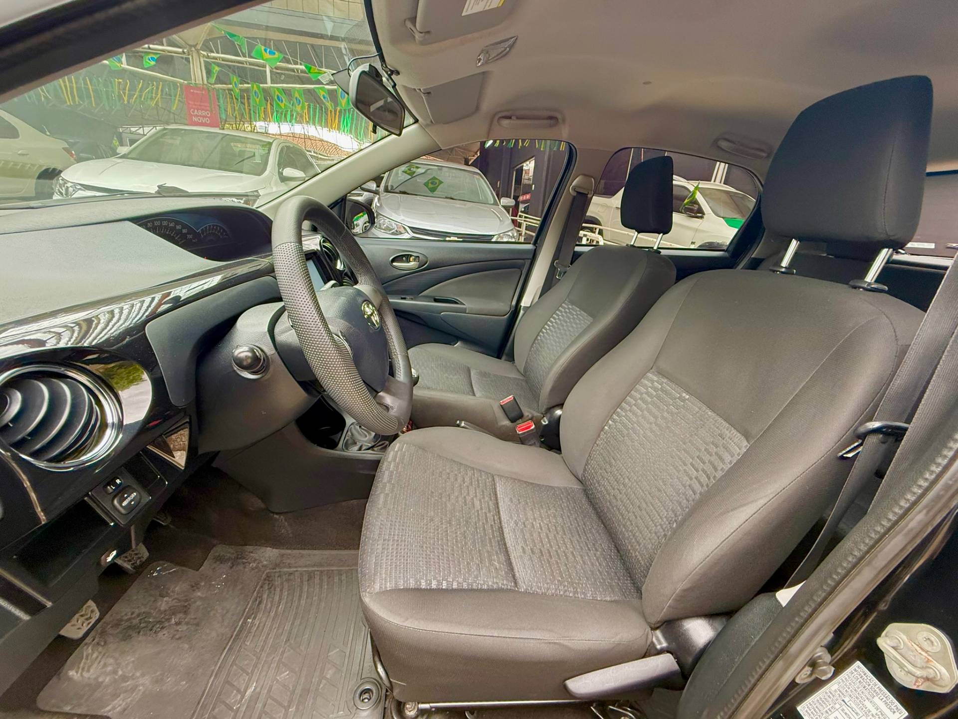 TOYOTA ETIOS