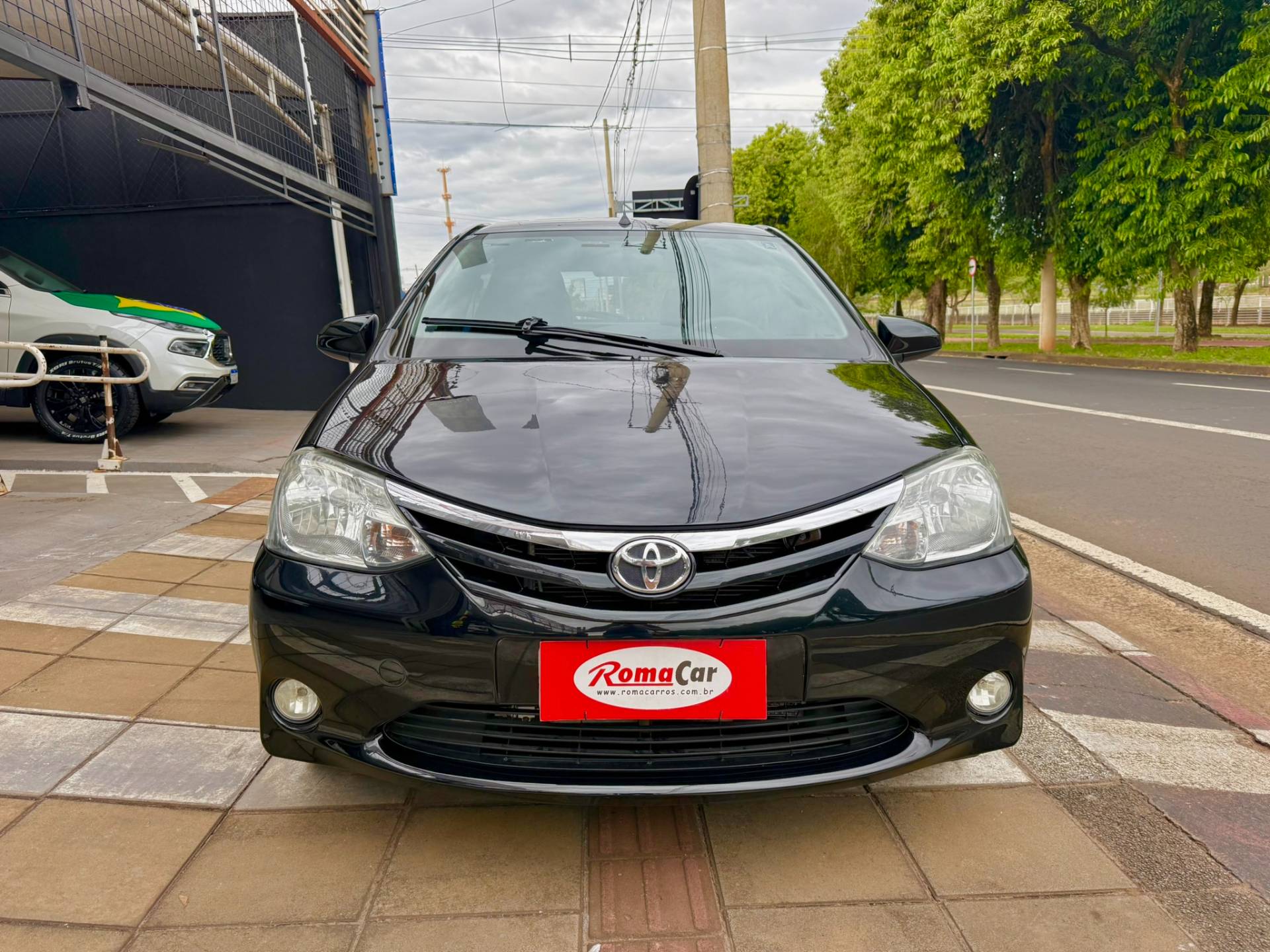 TOYOTA ETIOS