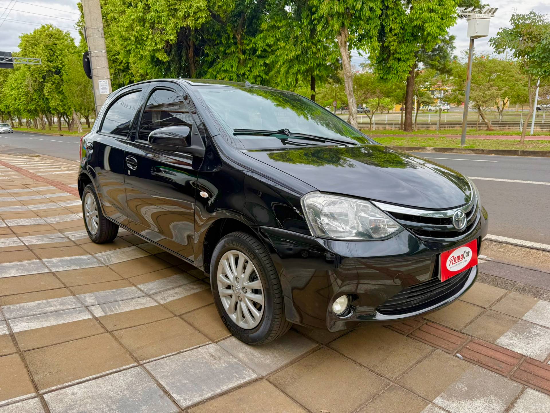 TOYOTA ETIOS